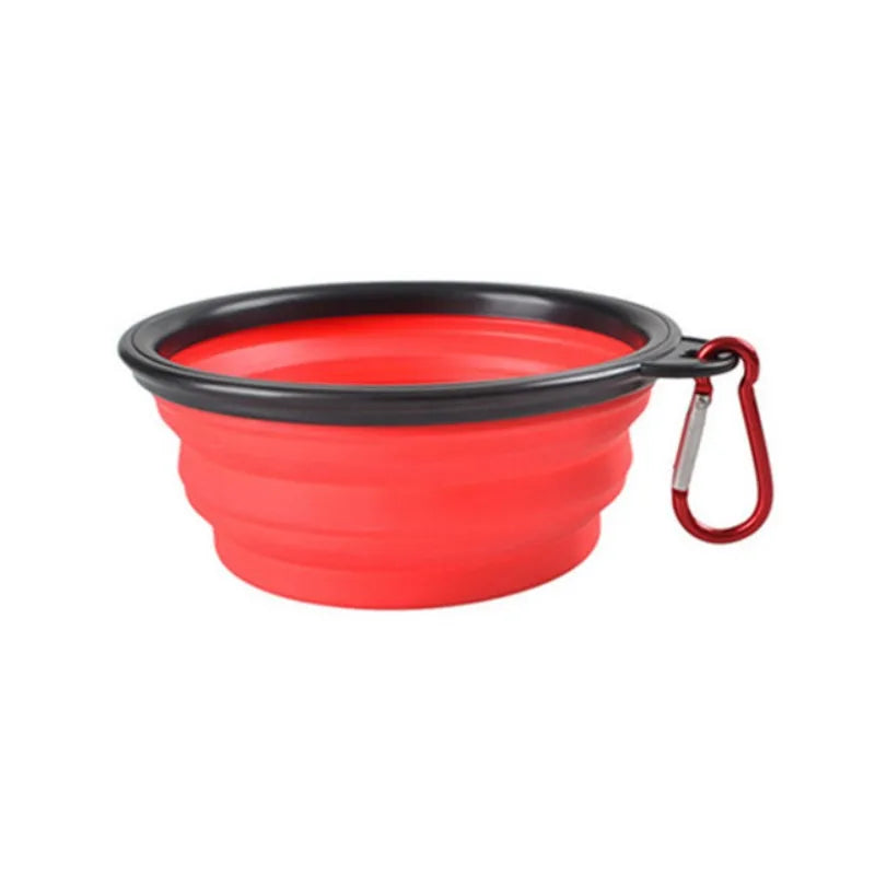 Collapsible travel bowl for dogs in red
