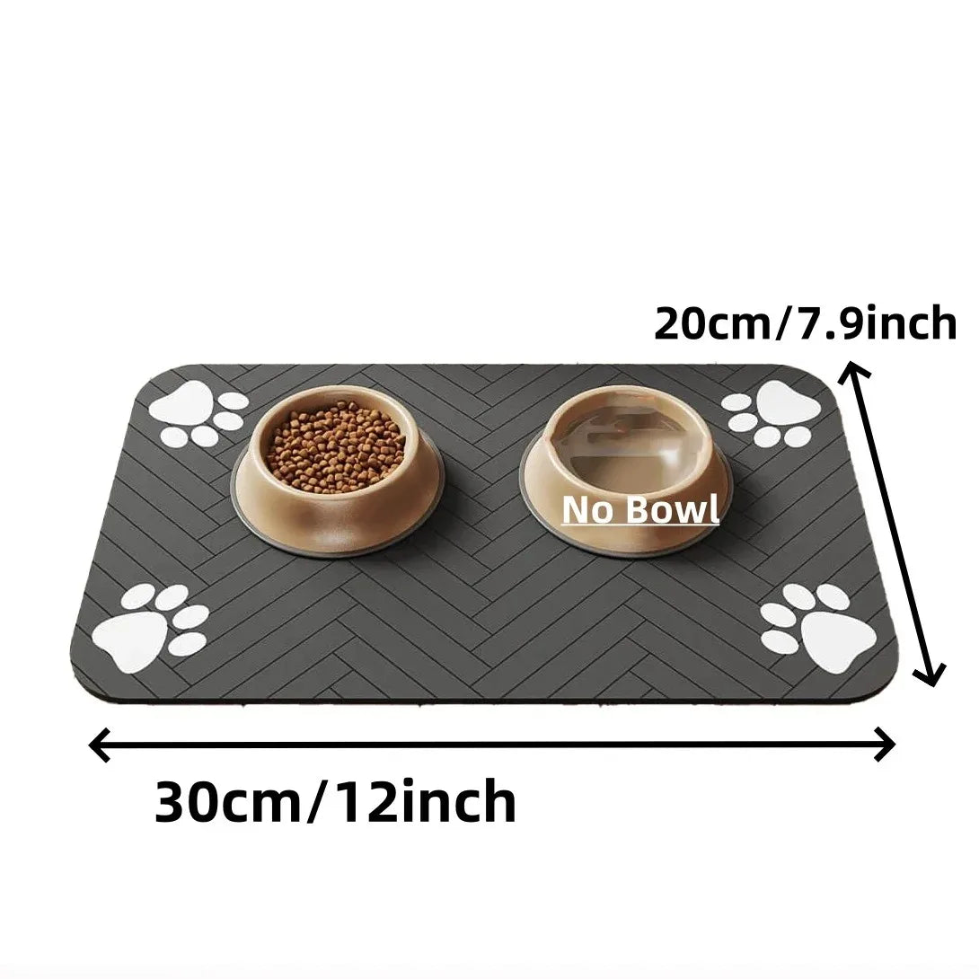 Absorbent pet feeding mat 30 by 20 cm with bowl